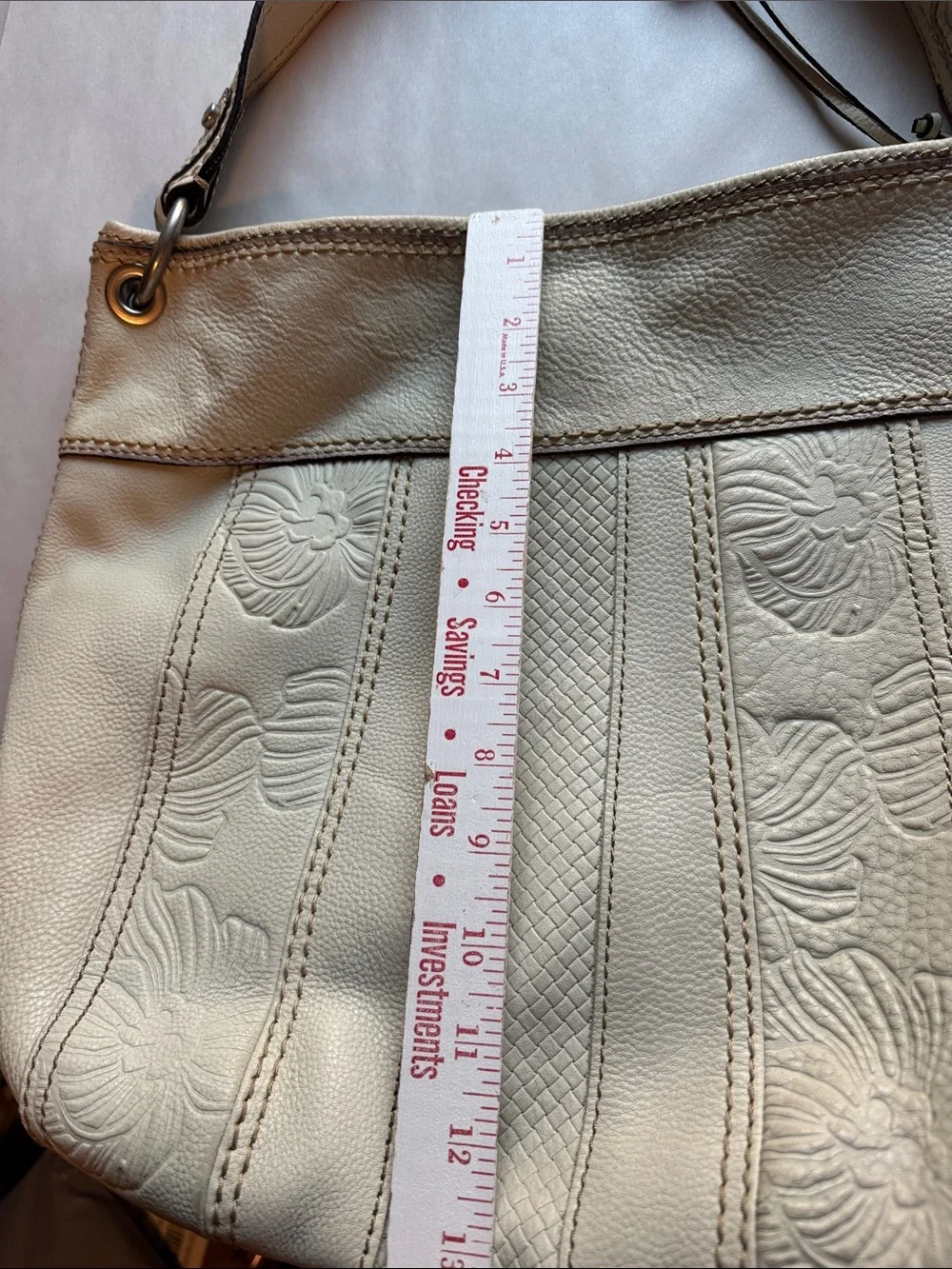 Fossil Off White/ Cream Embossed Leather Hobo Shoulder Bag Tulled floral pebbled